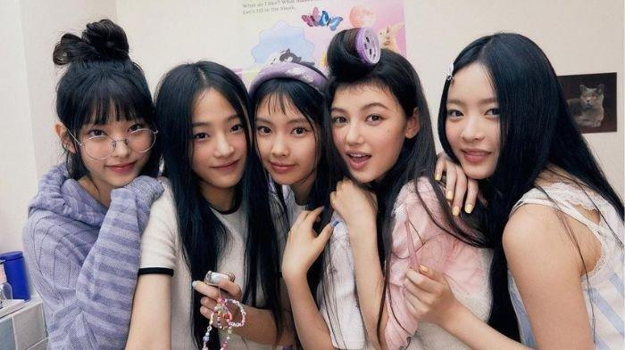 Tinggal Bersama, Personel NewJeans Mengaku Memiliki Hubungan yang Sangat Dekat