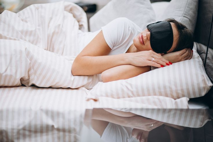 Selain Tingkatkan Kualitas Tidur, Ini 5 Manfaat Menggunakan Penutup Mata