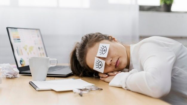 5 Tips Kembalikan Energi Setelah Lelah Seharian Bekerja