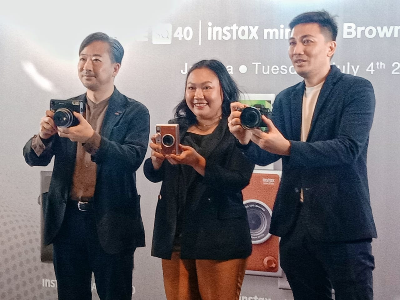 Selalu Berinovasi, Fujifilm Luncurkan 3 Kamera Baru yang Cocok untuk Para Traveller!