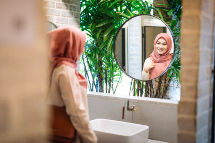 Model Jarum Pentul Atau Peniti Yang Sering Digunakan Untuk Percantik Hijab