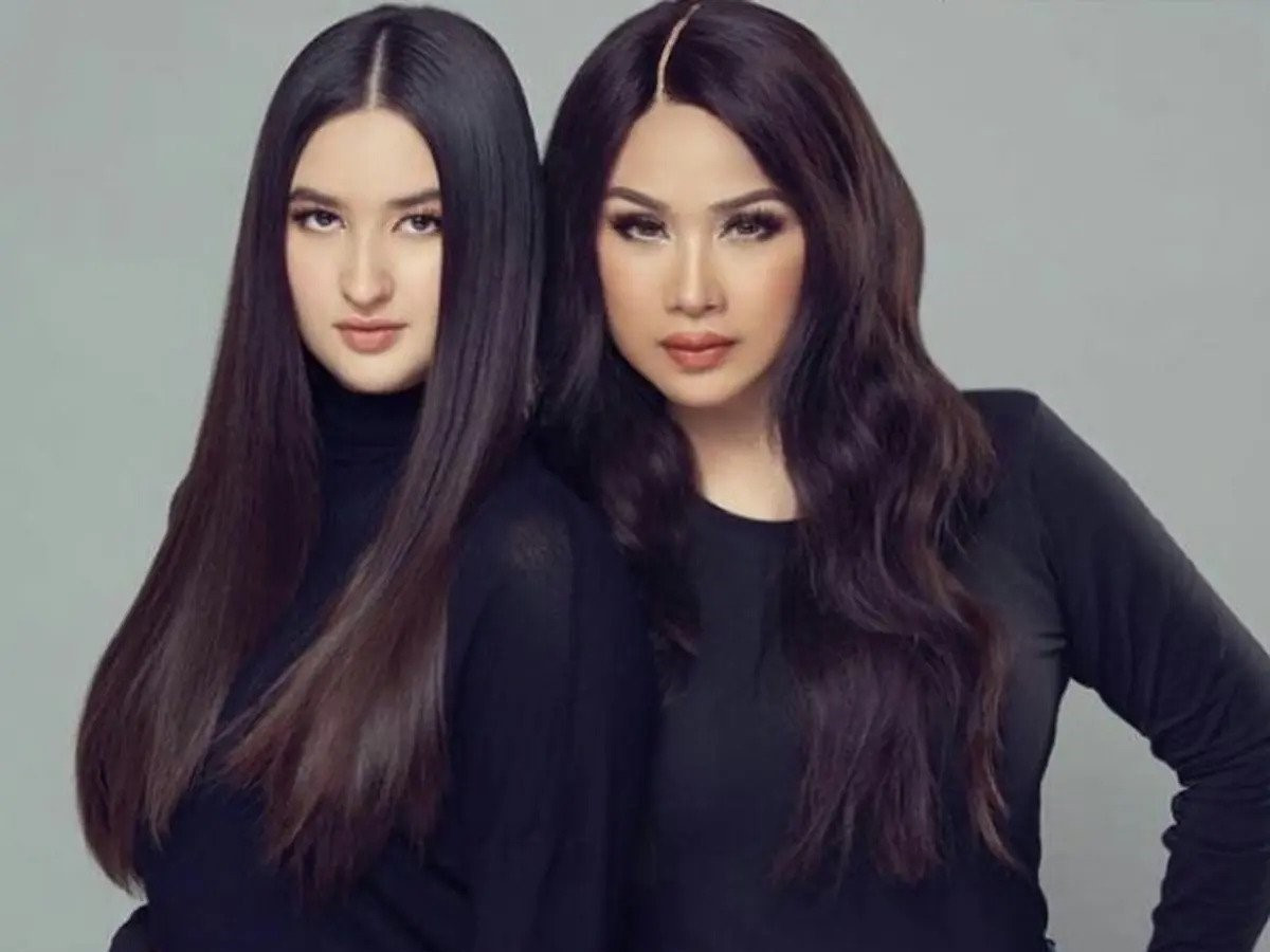 Nggak Bisa Lihat Langsung, Titi DJ Nonton Stephanie Poetry Manggung Cuman dari TV