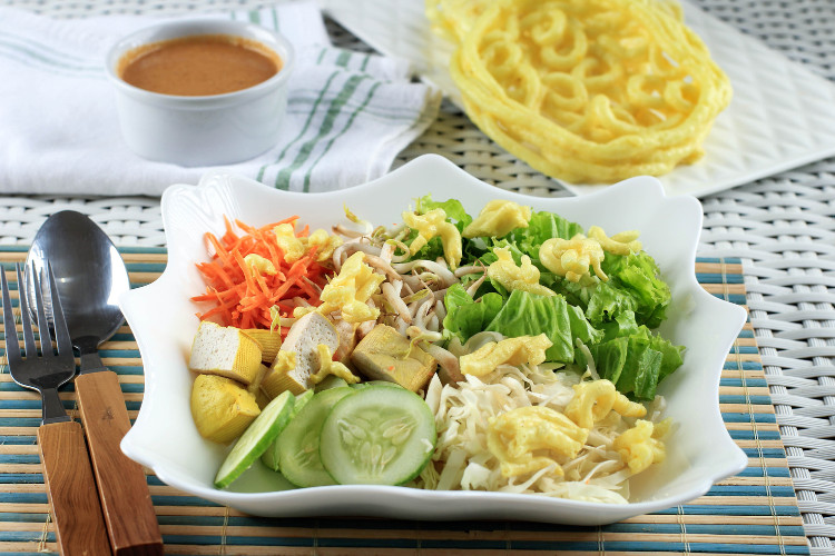 Asinan Betawi yang Tak Pernah Lekang Oleh Waktu