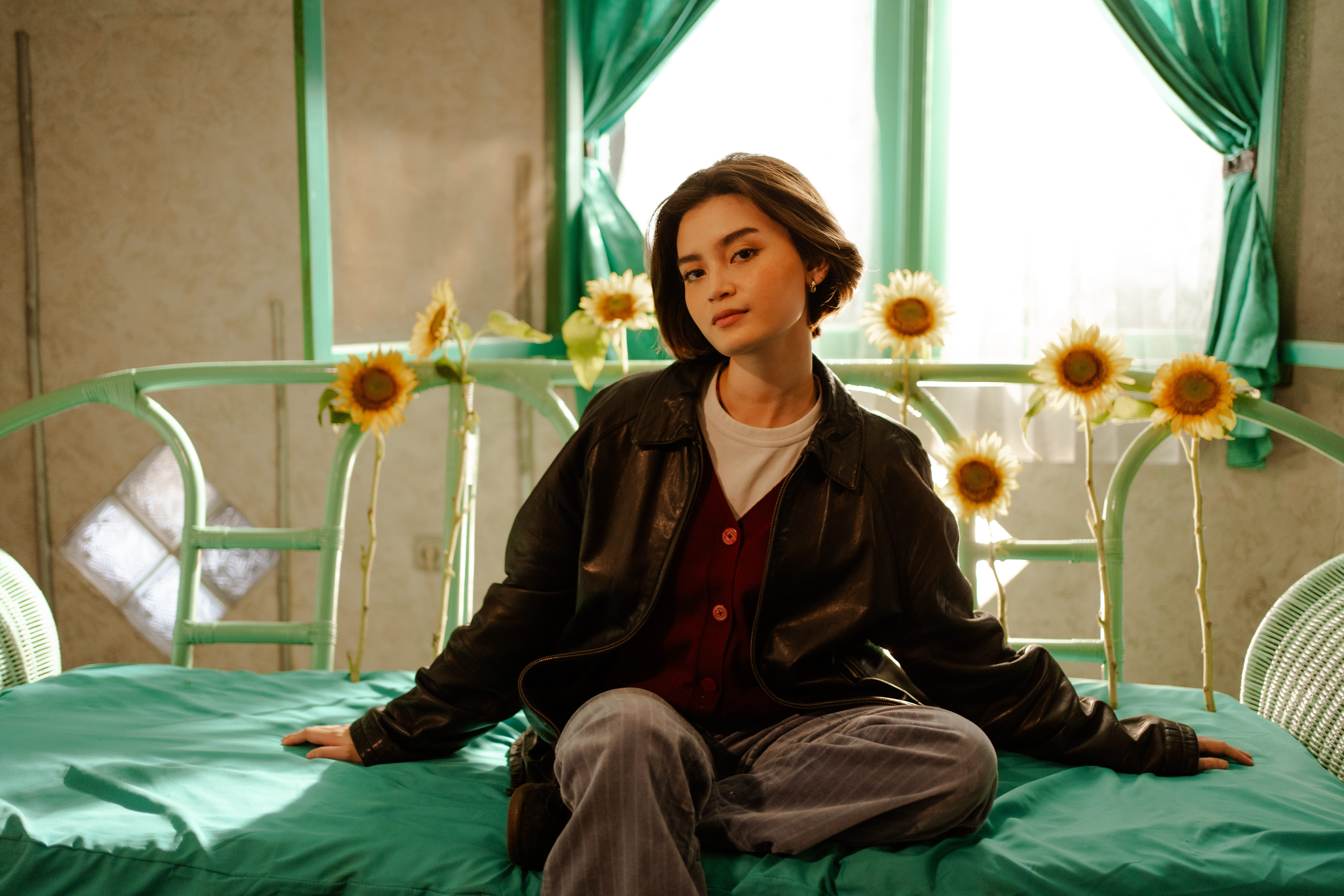 jubilee marisa Rilis “good guys”, Terjebaknya Seorang Gadis dalam Labirin Cinta