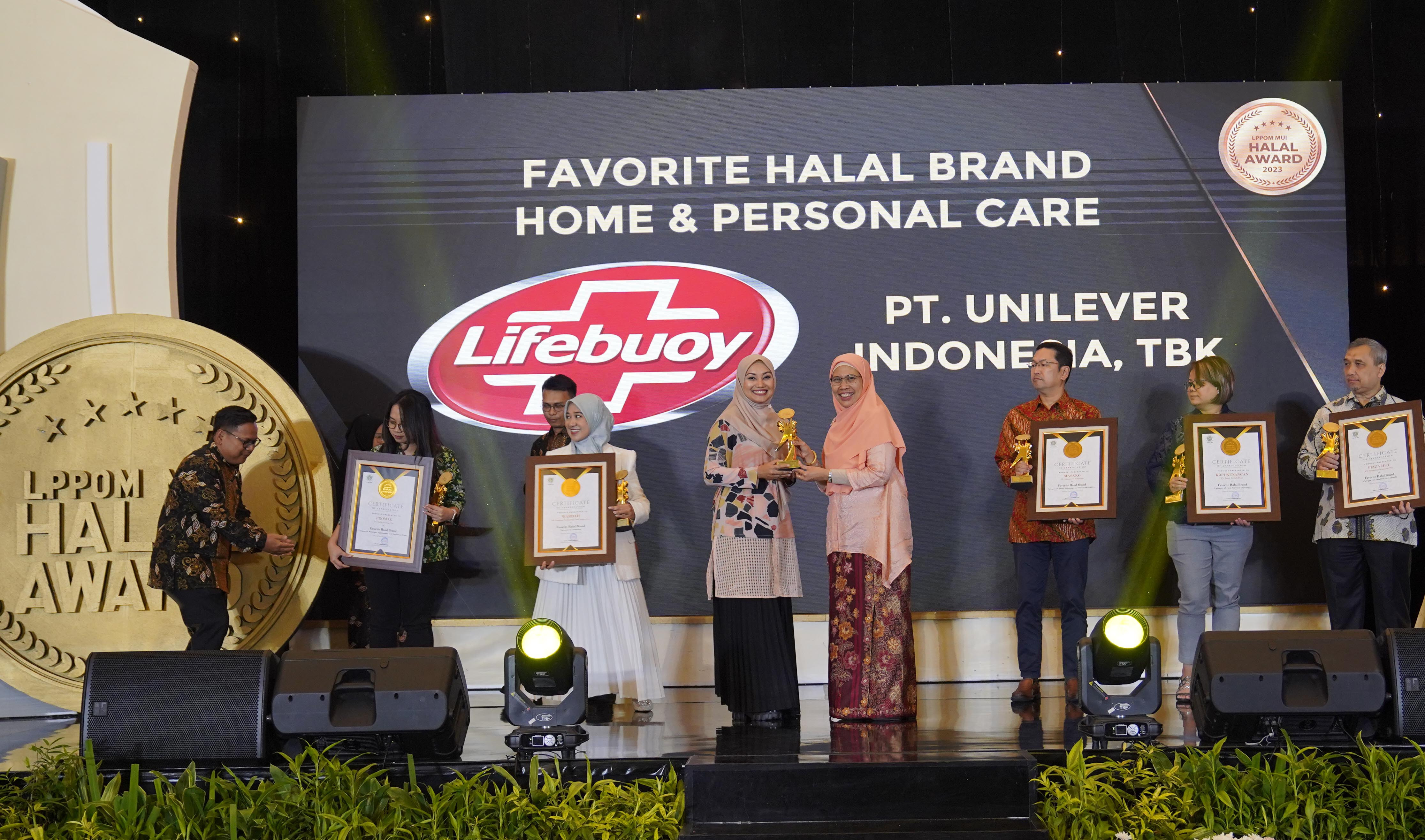 Unilever Indonesia Raih Dua Predikat Bergengsi Di Lppom Mui Halal Award 2023
