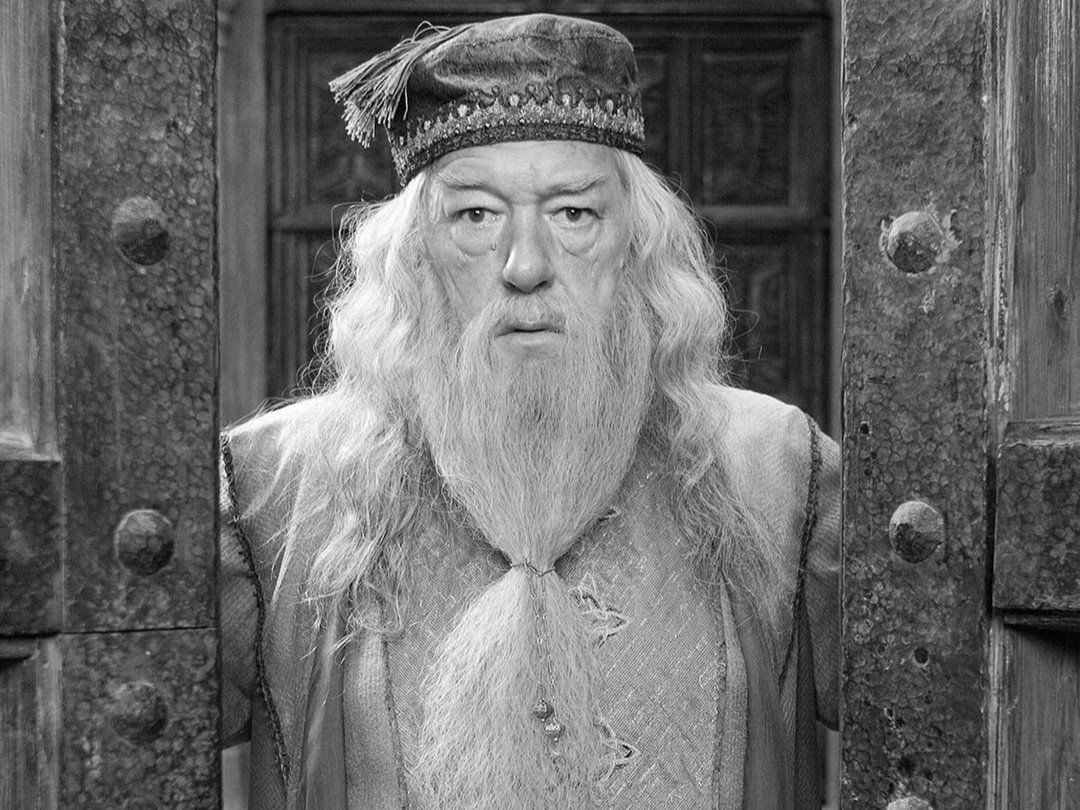 Potterhead Berduka, Michael Gambon Pemeran Dumbledore Meninggal Dunia