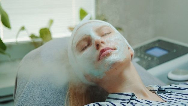 Mudah Dilakukan Ini 6 Manfaat Steaming Wajah untuk Kecantikan Kulit