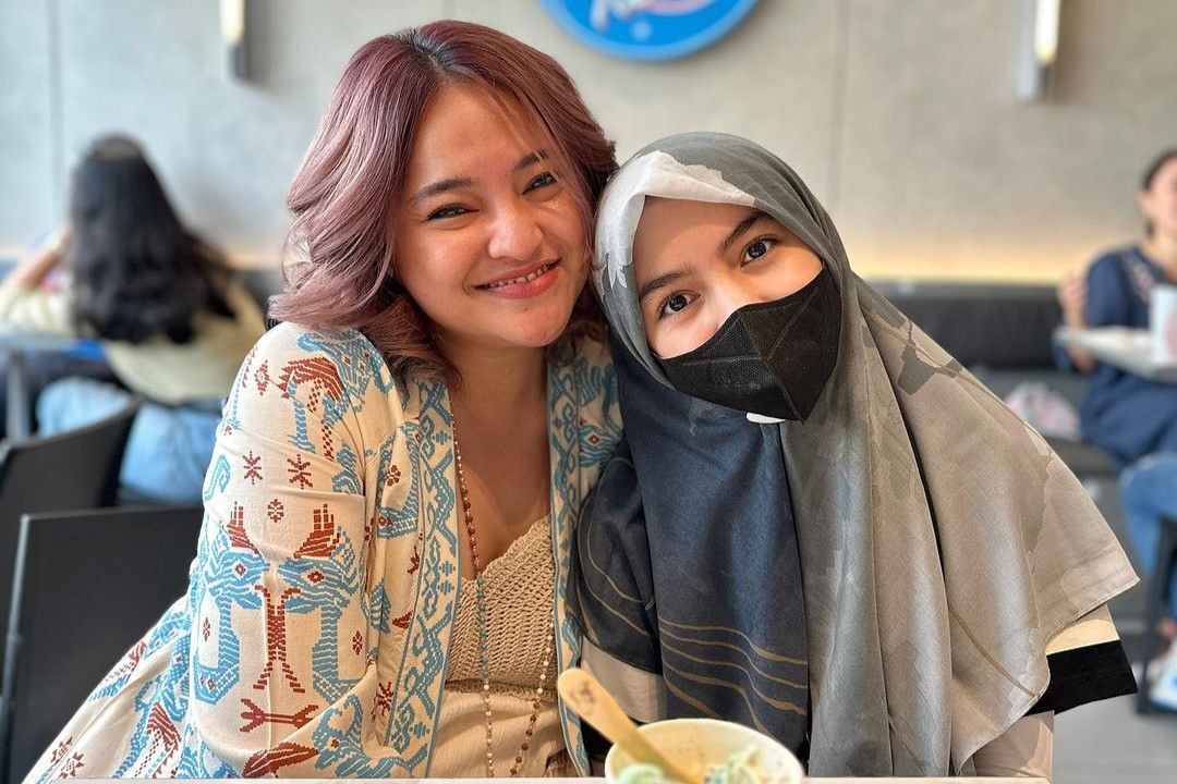 Sienna Kasyafani Putuskan Berhijab, Marshanda Akui Beri Dukungan Penuh