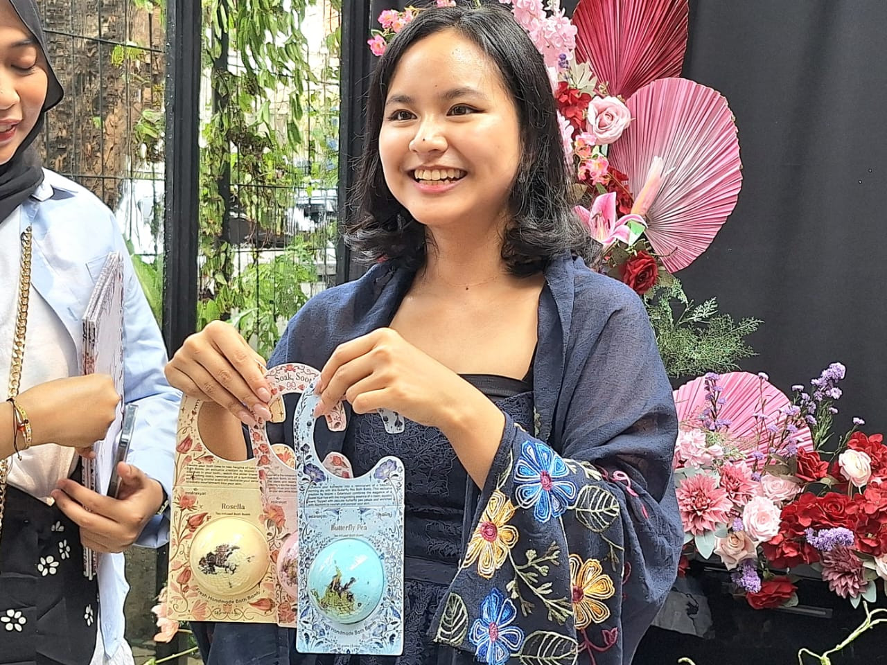 Gandeng Esterakyat, Maiimi Hadirkan Bathbomb yang Memberikan Relaksasi Melalui Teh