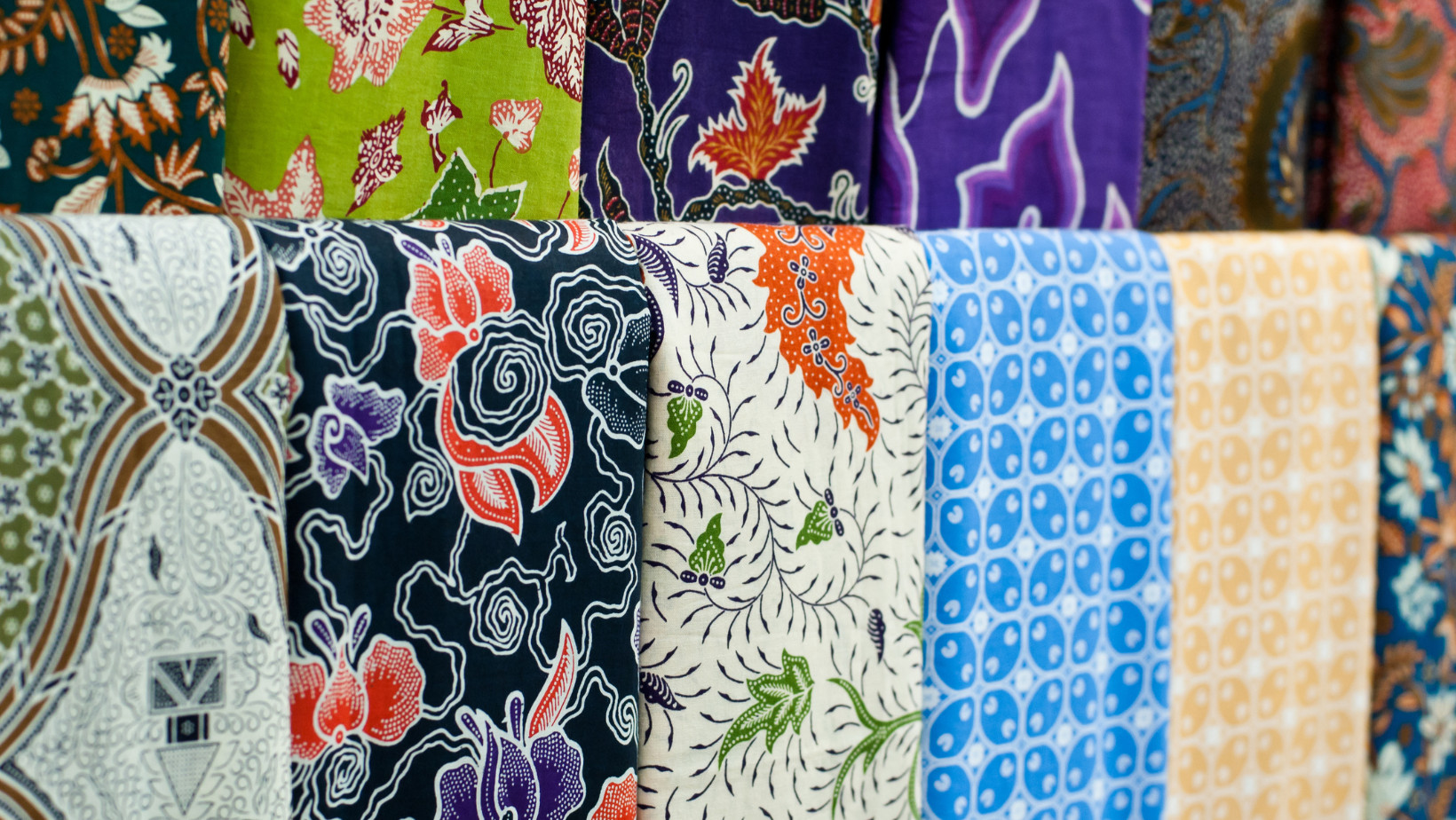Aneka Motif Batik Nusantara Yang Mendunia, Mana Koleksi Anda?
