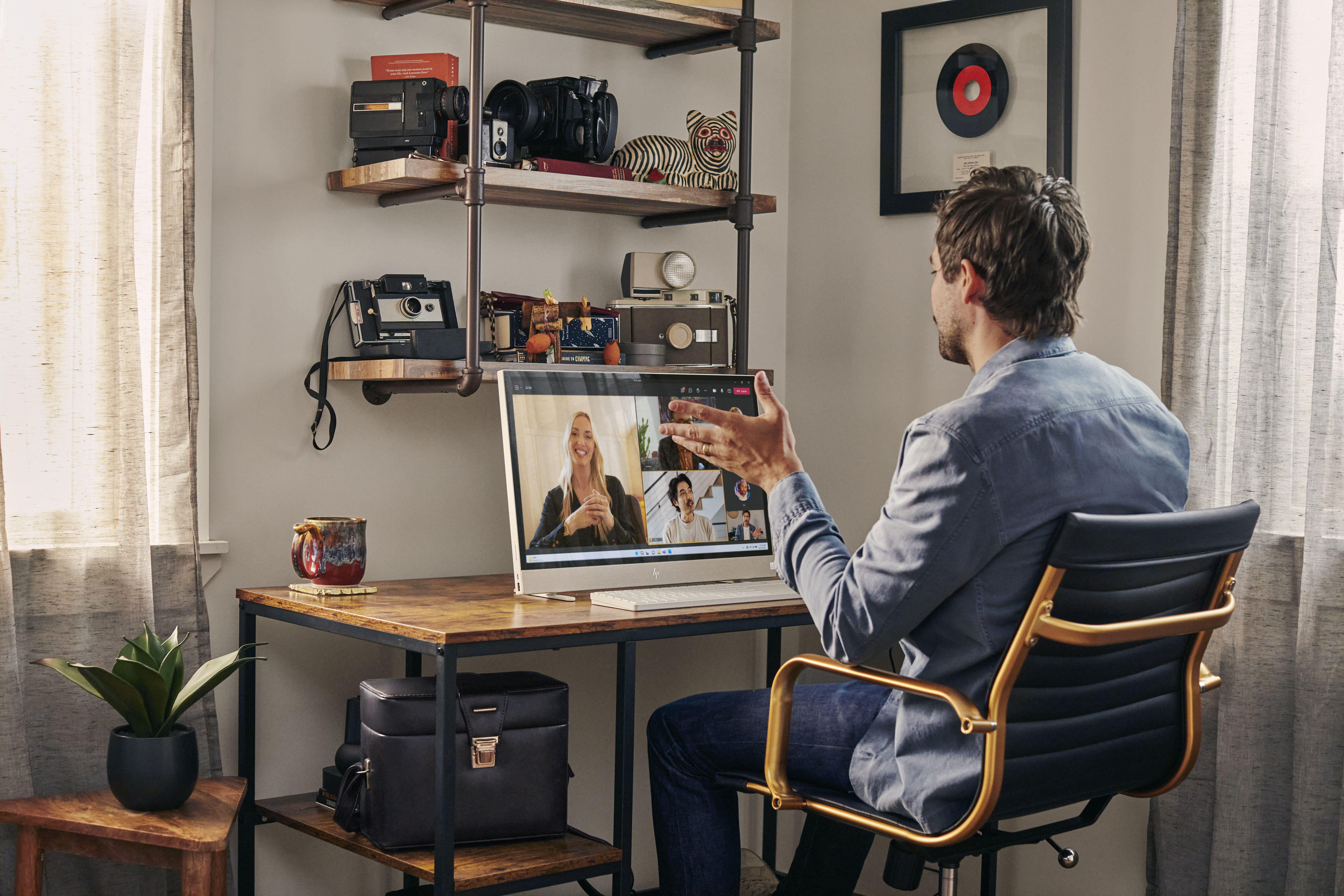 HP Meningkatkan Pengalaman dalam Bekerja dan Bermain