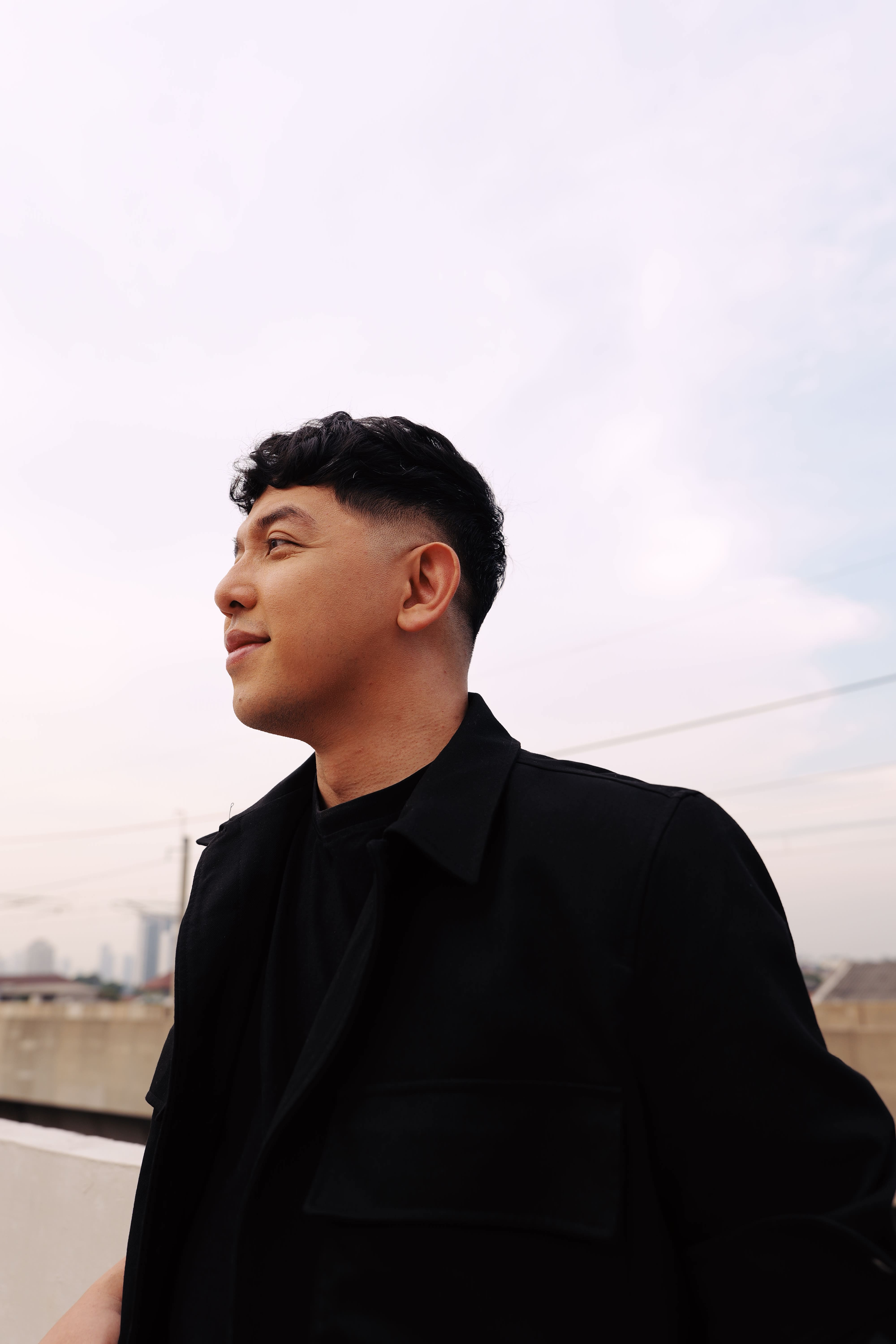 Donne Maula Merilis “Bercinta Lewat Kata” , Diciptakan 1 Jam Sebelum Konser Tutur Batin