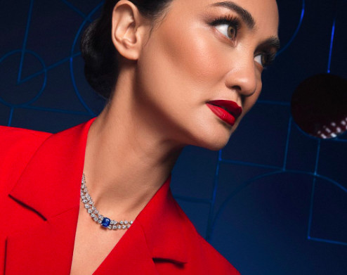 Tampil Elegan dengan Keindahan Berlian dan Precious Stone di Momen Berhargamu