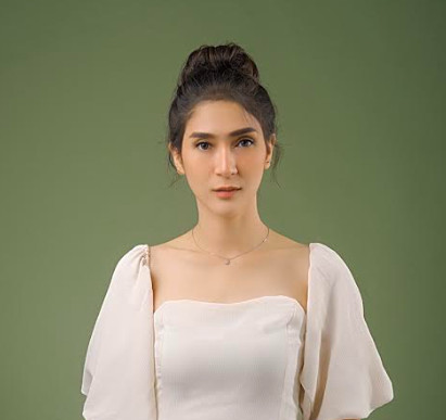 Kisahkan Akhir Cinta yang Tak Indah, Sheila Purnama Rilis “Tak Terikat”