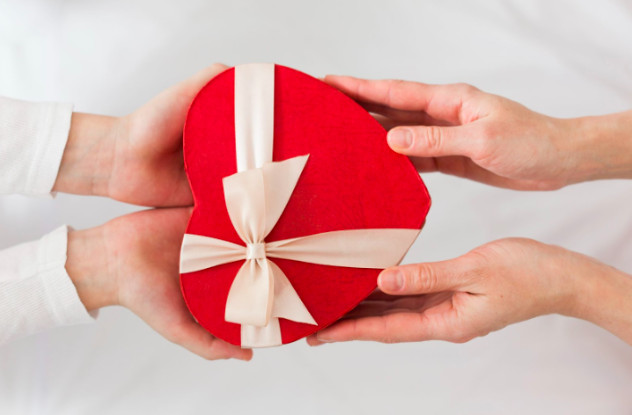 Buat si Dia Semakin Berharga dengan MONDIAL Precious