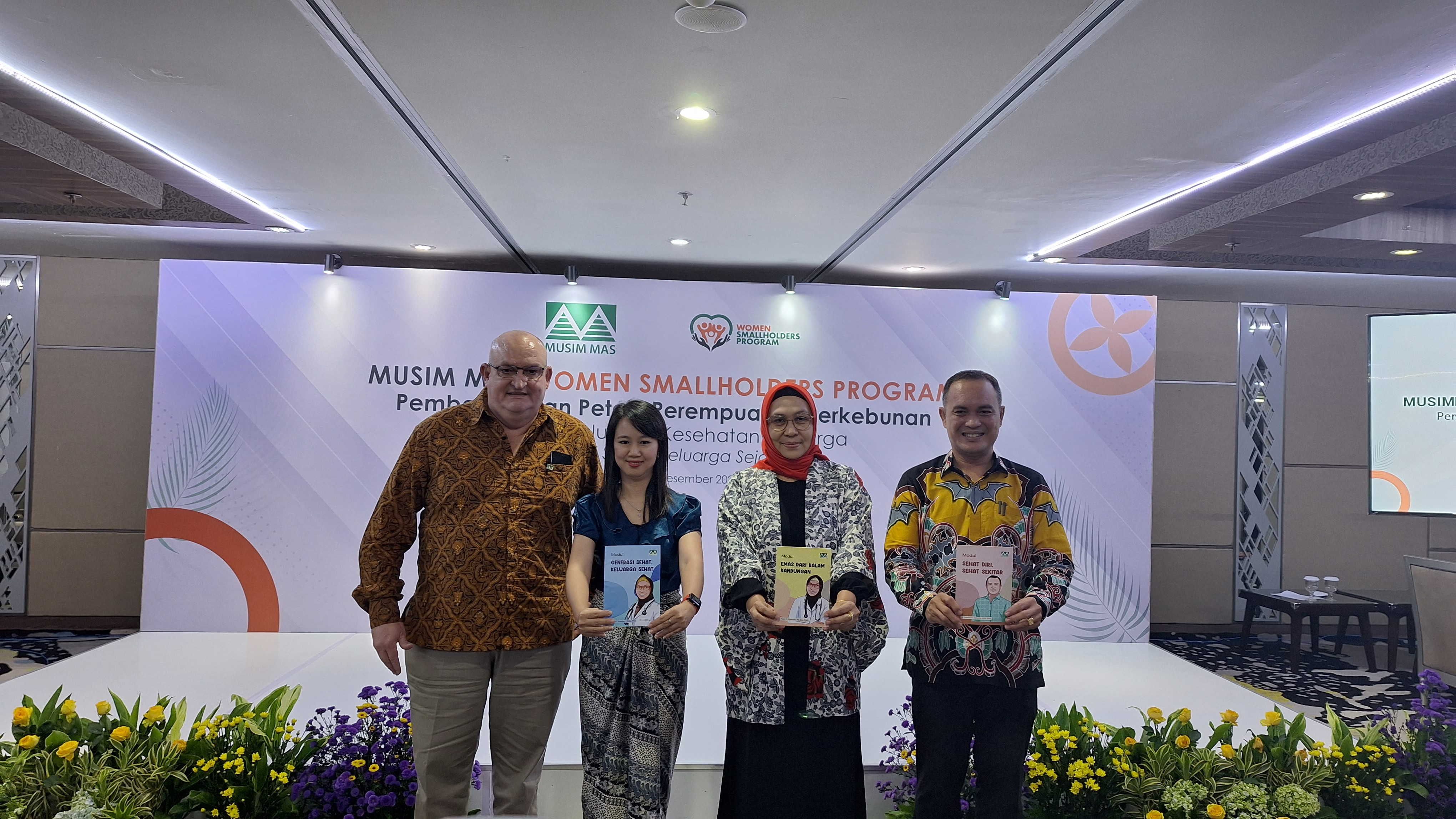 Musim Mas Berdayakan Petani Perempuan & Istri Petani Lewat Women Smallholders Program