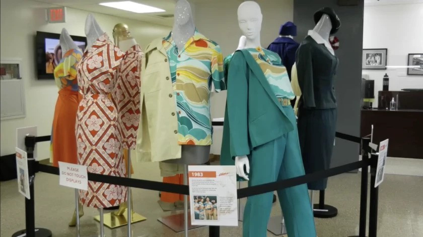 Satu Dekade Berlalu, Seragam Pramugari Aloha Airlines Lengkapi Koleksi Fashion Universitas Hawaii