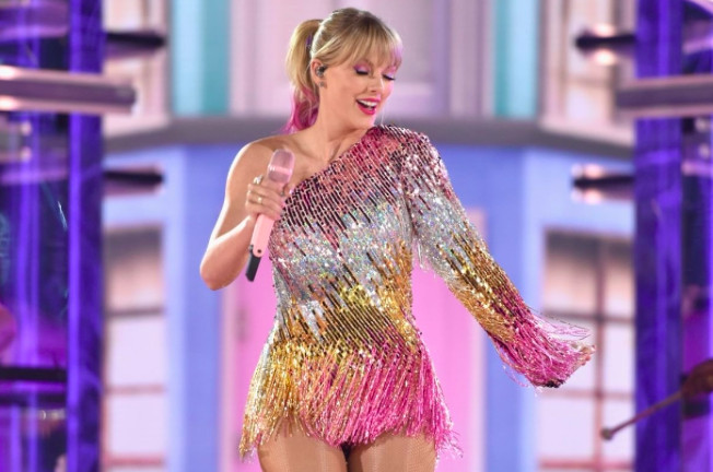 Raih Penghargaan iHeart Radio Music Awards 2024, Taylor...