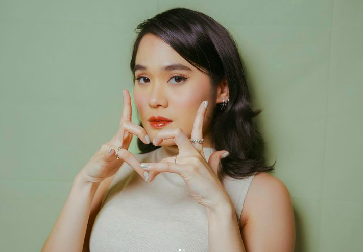 Cara Tolak Hubungan Masa Lalu ala Lagu “Threepeat” oleh Sheryl Sheinafia