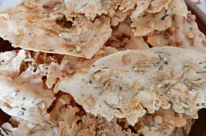 Cocok Jadi Camilan, Resep Peyek Ikan Asin Renyah dan Gurih