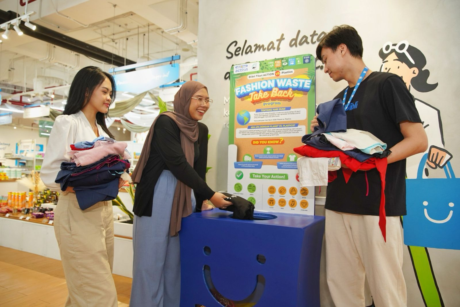 Blibli Tiket ACTION vs. Plastics Bersama EcoTouch Kelola Limbah Fashion