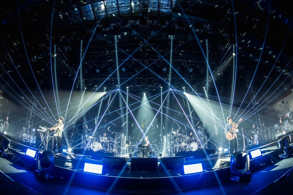 RADWIMPS Sukses Guncang Jakarta dalam World Tour 2024