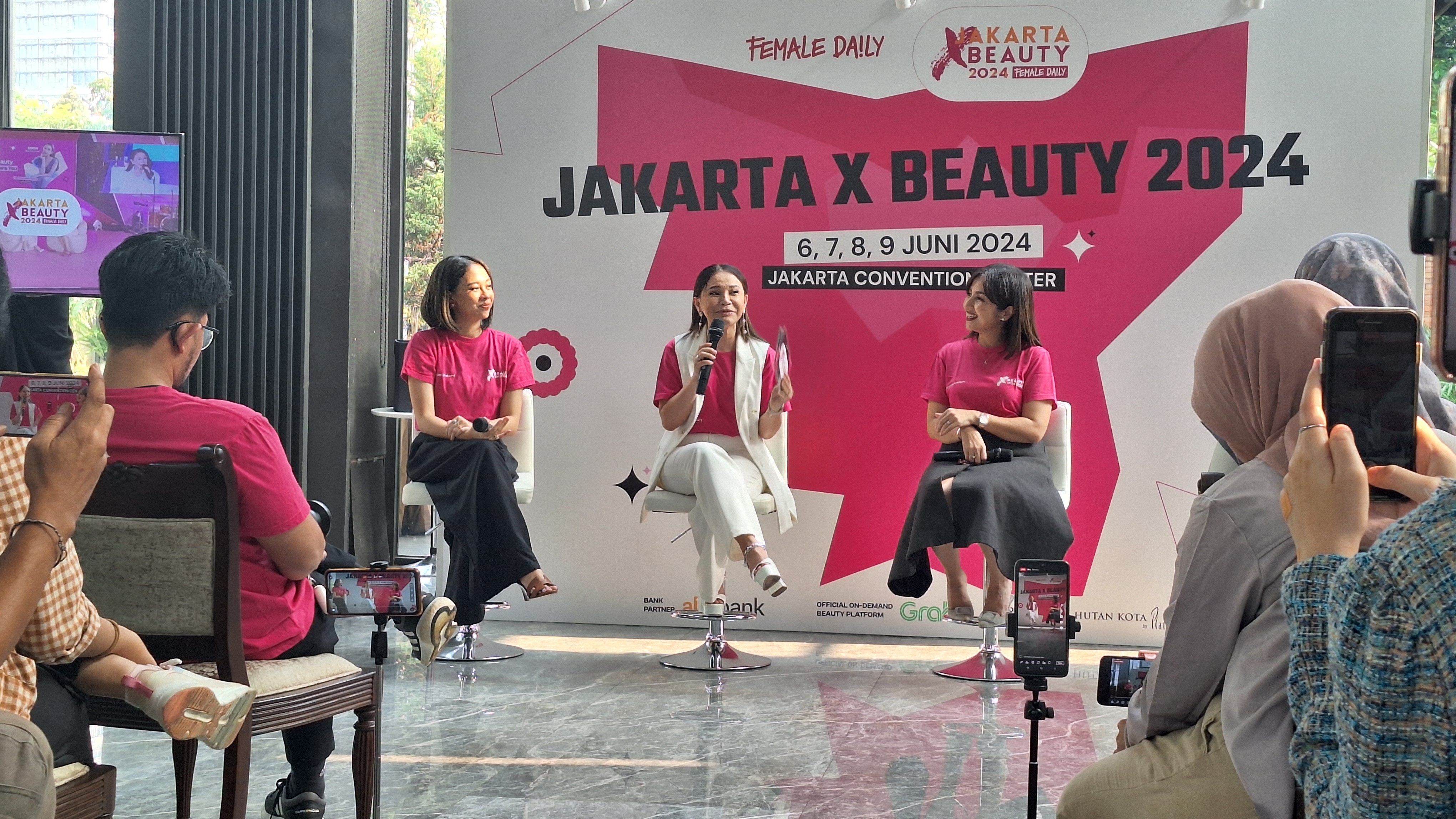 Perdana Hadir di Jakarta X Beauty, Rossa Beauty Tawarkan Beragam Promo Menarik