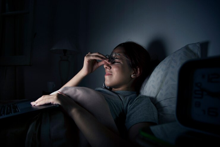 Menstruasi Bisa Pengaruhi Jam Tidur? Ketahui Alasannya!