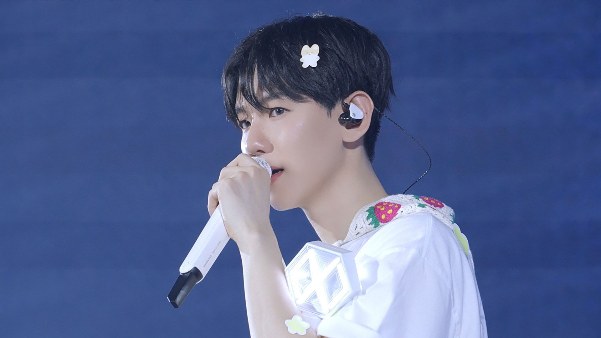 Comeback Solo, Baekhyun EXO Bakal Rilis Mini Album “Hello, World”