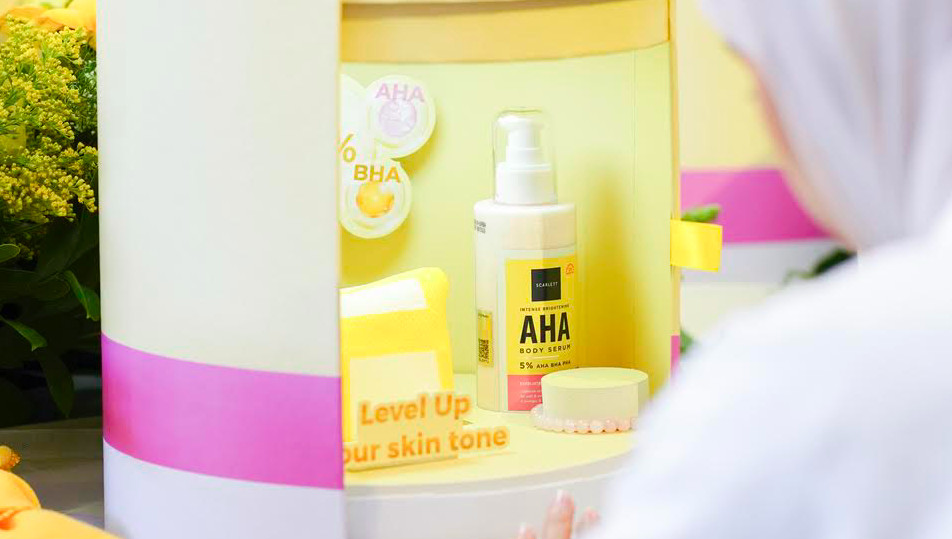 Kembali Hadirkan Inovasi Terbaru, Scarlett Luncurkan AHA Body Serum dengan Formula Extra