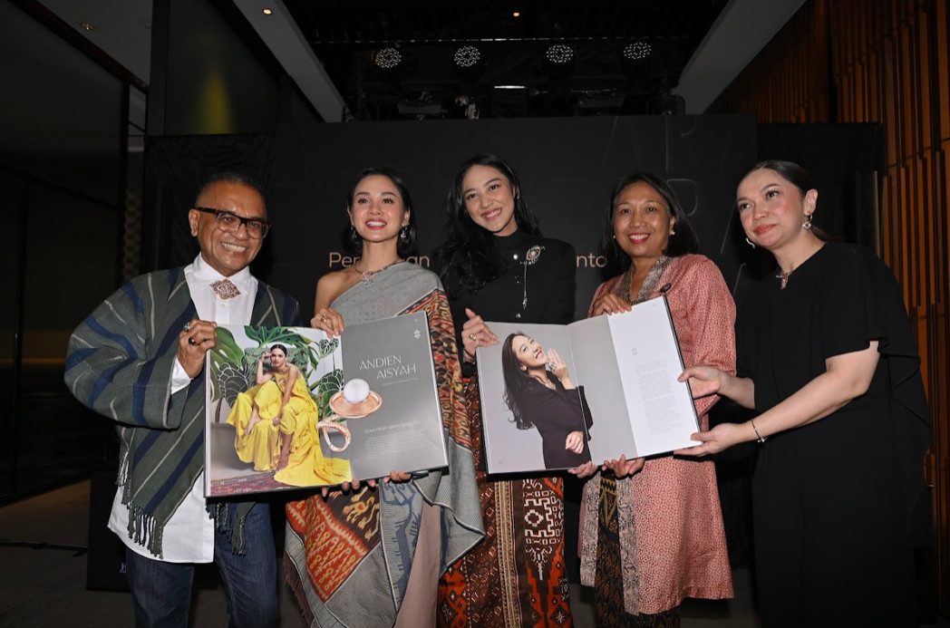 The Palace Jeweler & Samuel Wattimena Luncurkan Buku Nusantara