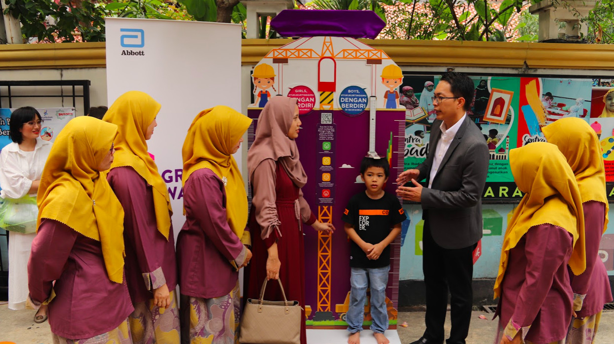 Abbott x Kemendikburistek Berdayakan Orang Tua & Pendidik dalam Tanggulangi Malnutrisi
