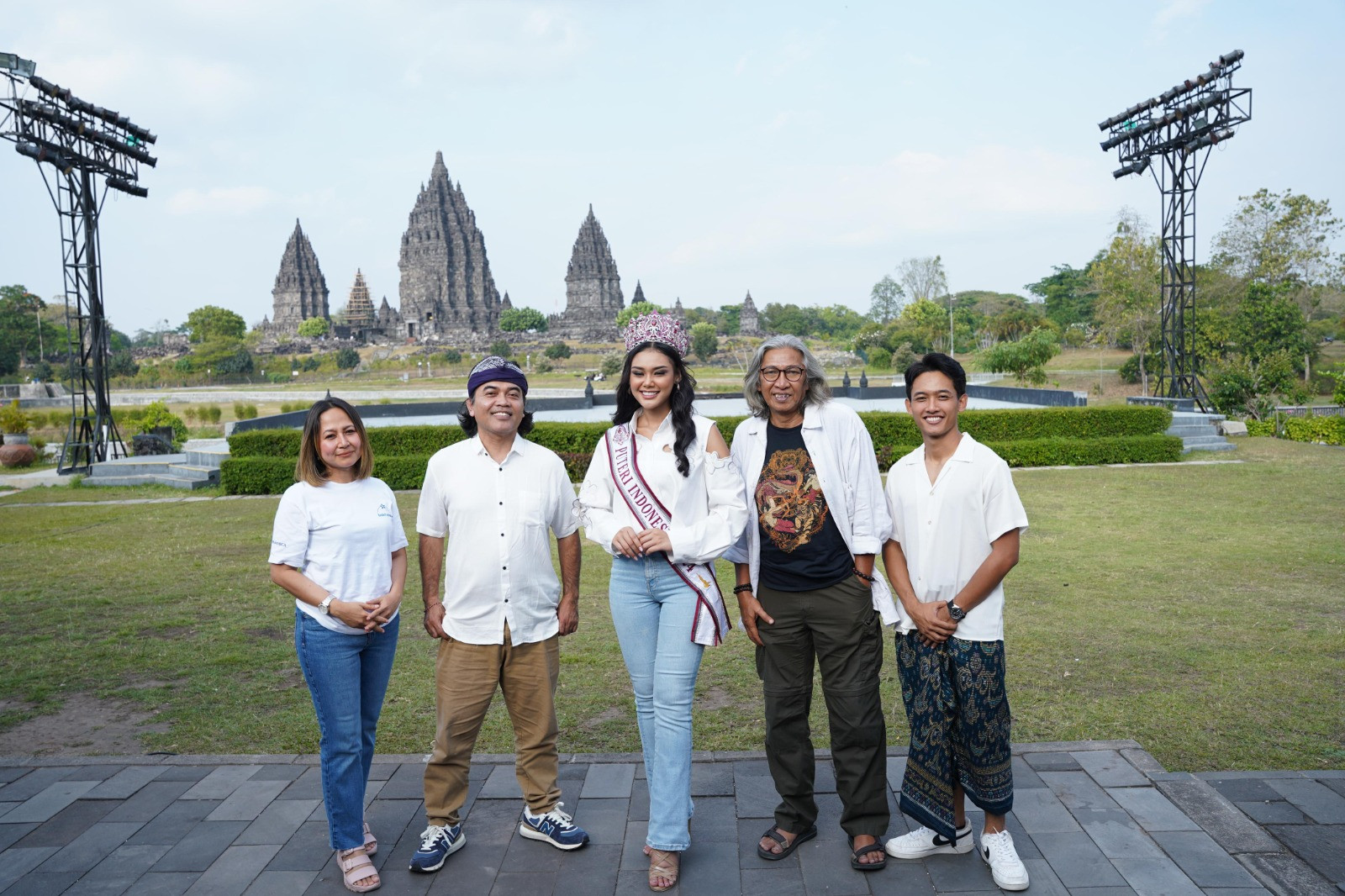 Gebyar BCA Merah Putih" Bukti Bakti BCA untuk Pelestarian Budaya & Pemberdayaan UMKM