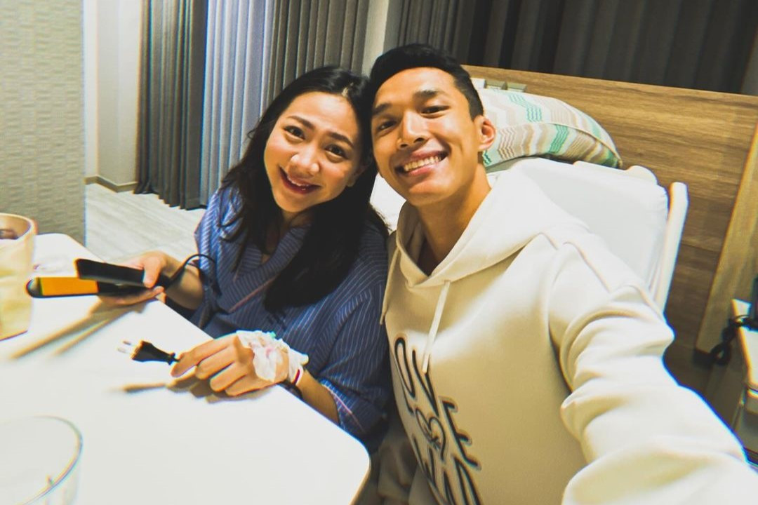 Sambut Kelahiran Anak Pertama, Jonatan Christie: Sulit Diungkapkan dengan Kata-kata