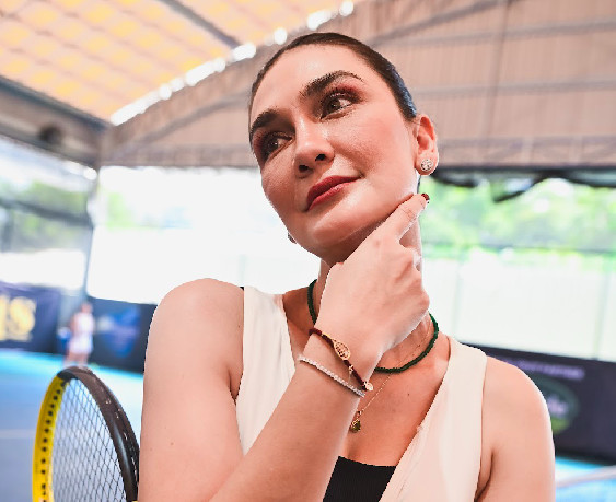 Frank & co. & Luna Maya Berkolaborasi Rayakan Ulang Tahun dengan Gelang Istimewa