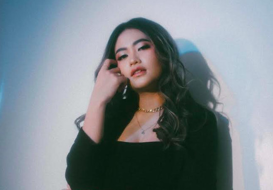 "Hapuskan Dia", Cerita Atya Faudina tentang Kisah-Kasih Romansa yang Tak Menyenangkan