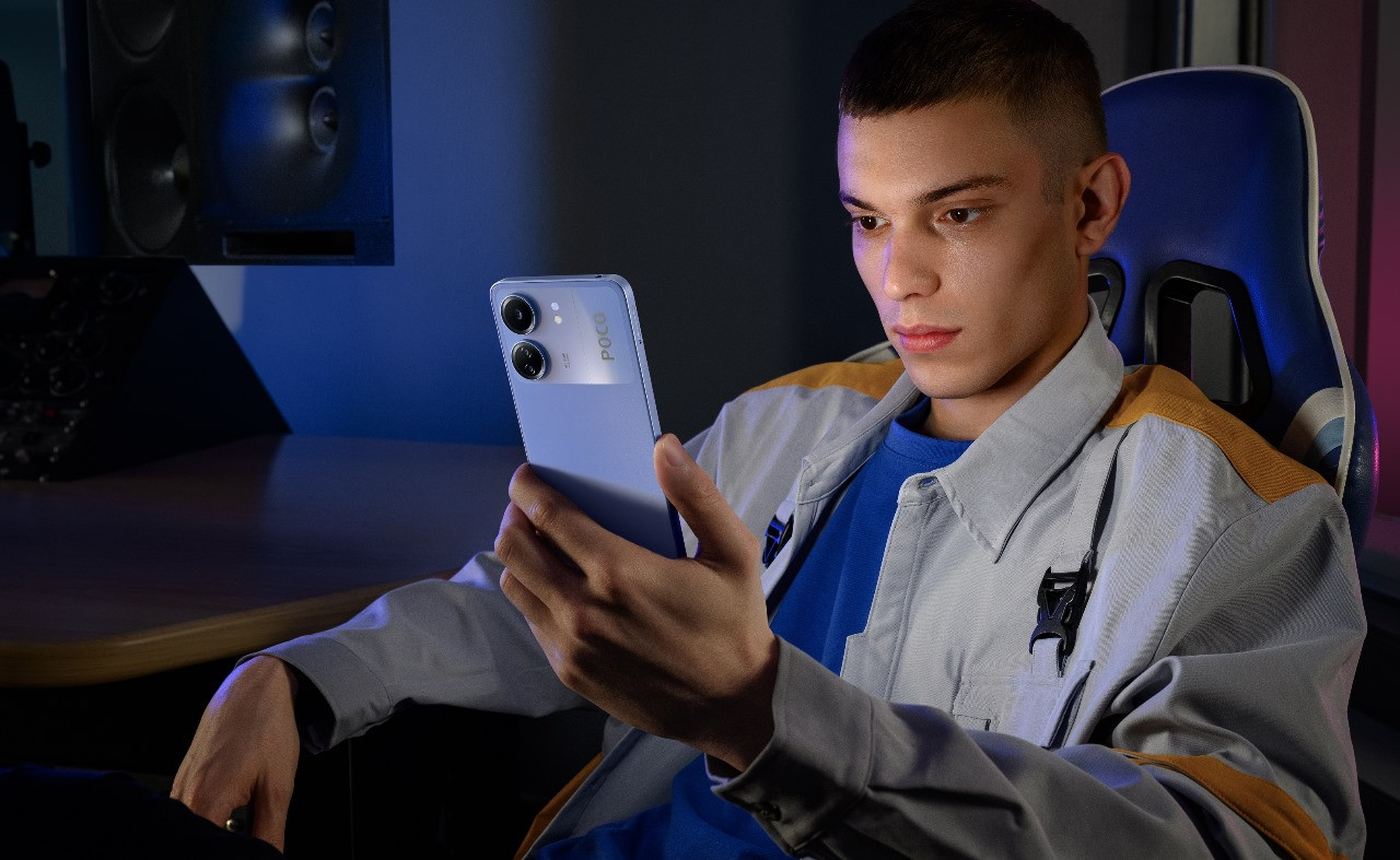 POCO Tekankan Pentingnya Layar Besar di Smartphone