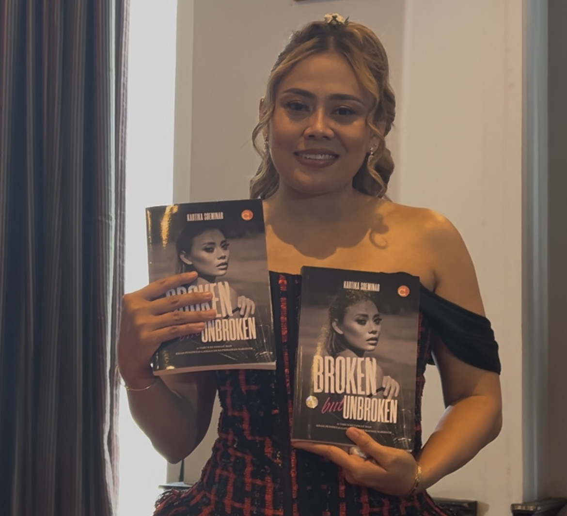 Edukasi NPD & Jaga Kesehatan Mental, Kartika Soeminar Luncurkan Buku "Broken But Unbroken"