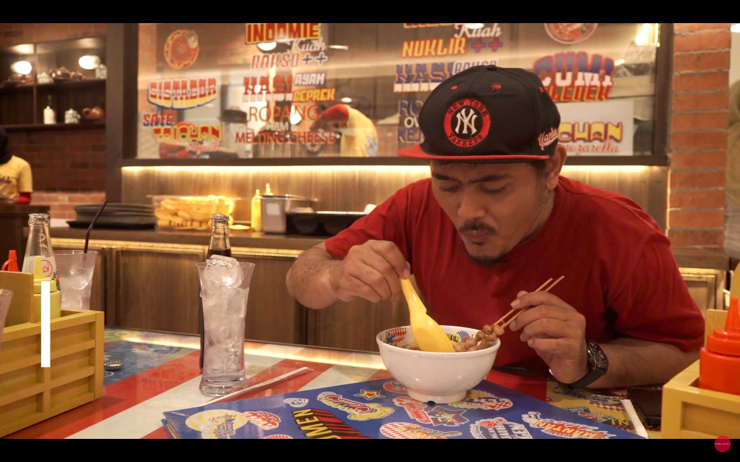 REVIEW INDOMEN | INDOMIE RAMEN - JUAL 162 MENU!