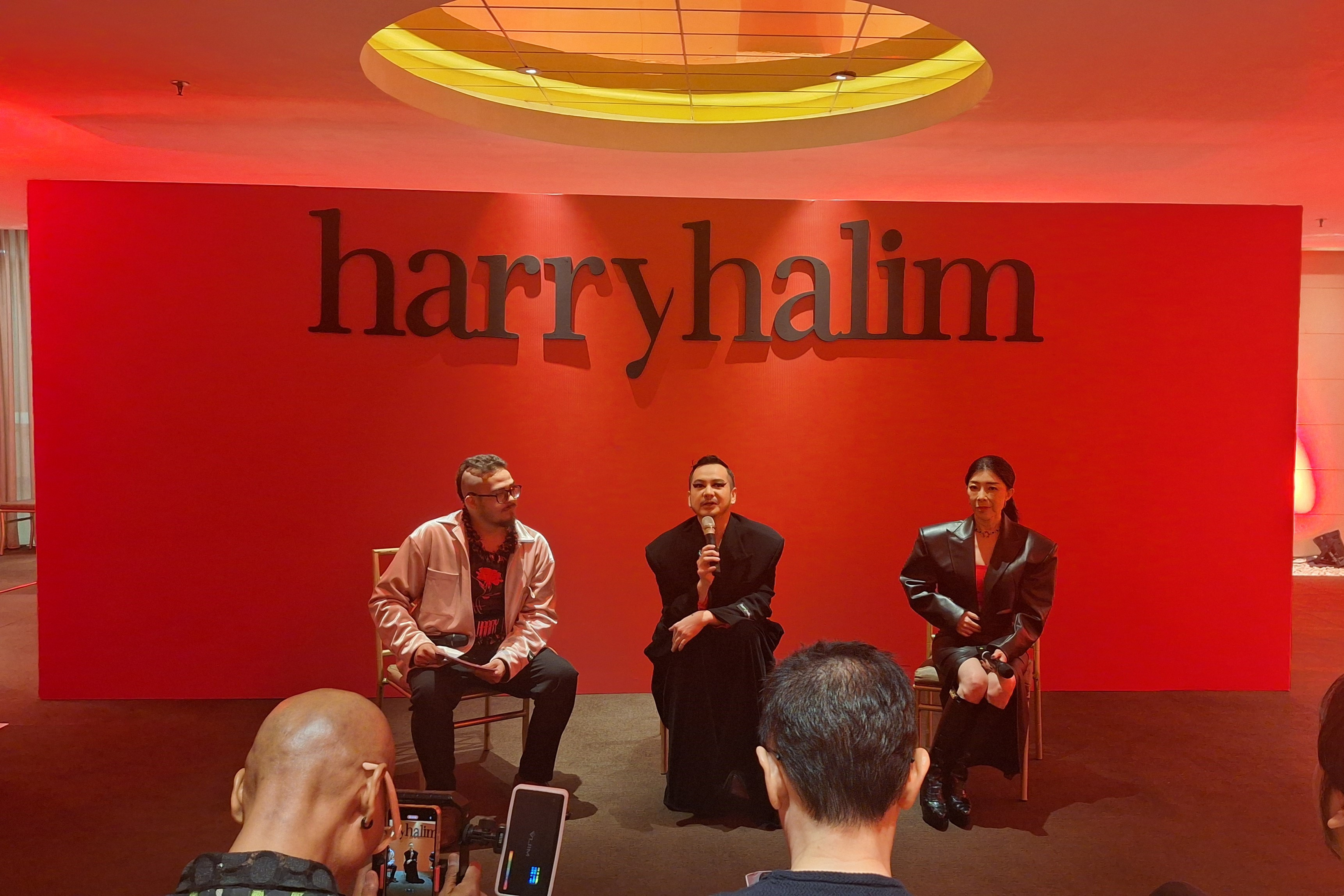 Harry Halim Rilis Koleksi Spring Summer 2025