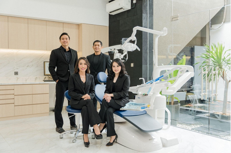 Satu-Satunya di Indonesia, Teknologi Gigi Palsu Sehari Jadi di Djani Dental Studio