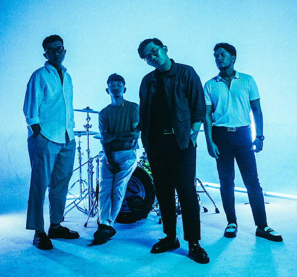 for Revenge Hadirkan "Penyangkalan" Versi Akustik