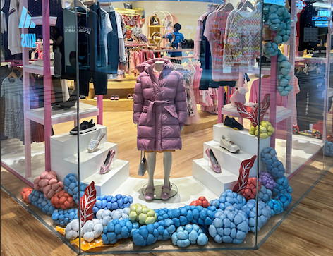 BIMBI Hadirkan Window Display Dari Bahan Daur Ulang di Plaza Indonesia