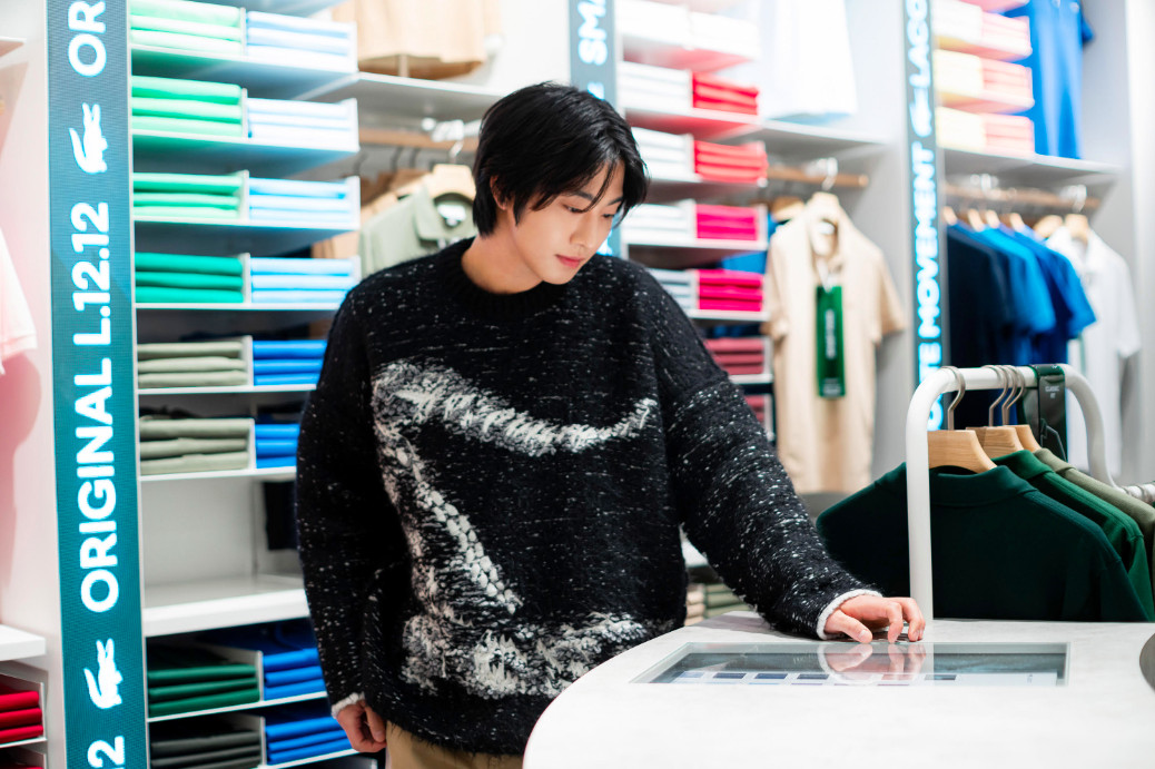 Hadirkan Ahn Hyo-seop, Lacoste Resmikan Kembalikan Store di GI