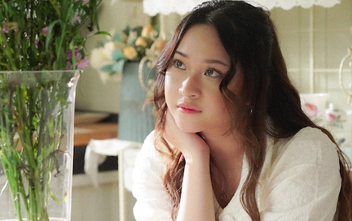 Raissa Anggiani Rilis Single Manis 'Lagu Cinta Untuk Mama'