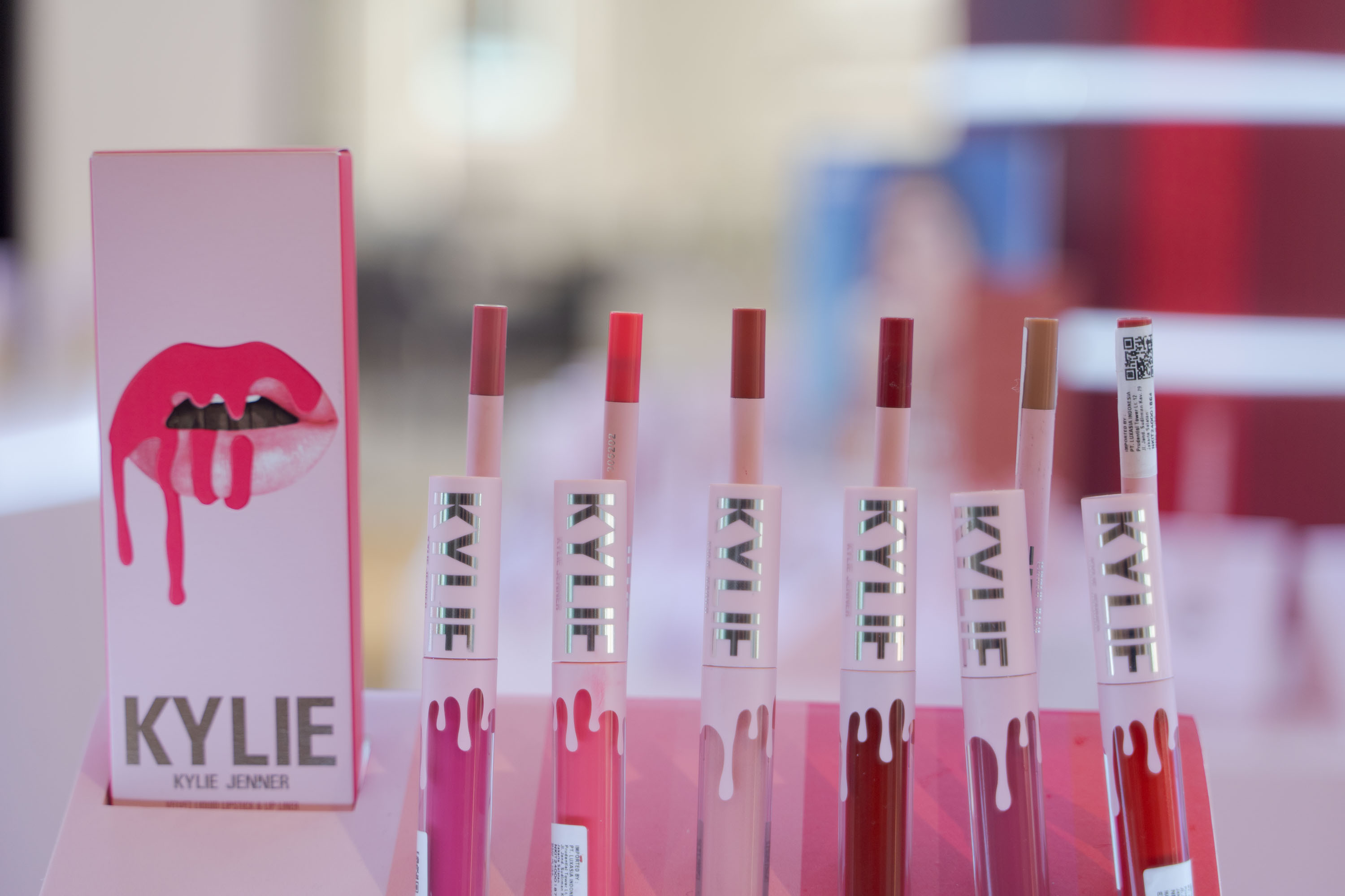 Kylie Cosmetics Resmi Hadir di Sephora Indonesia