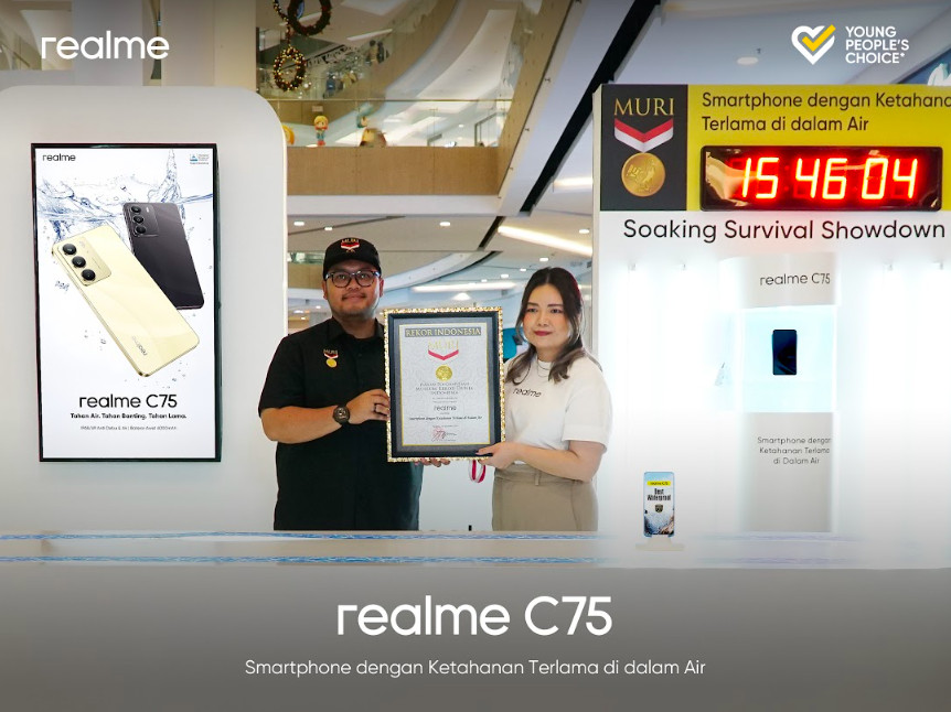 realme C75 Pecahkan Rekor MURI sebagai Smartphone Tahan Air Terlama