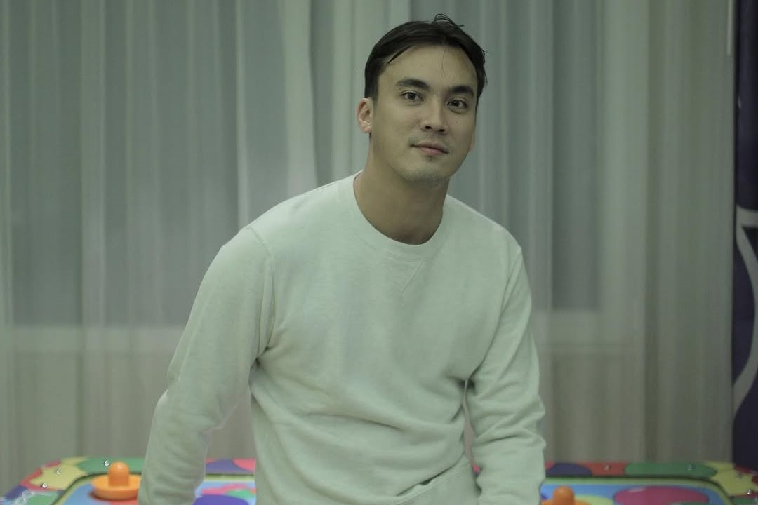 Sang Ayah Meninggal Dunia, Rendy Kjaernett Ungkap Pesan Terakhirnya