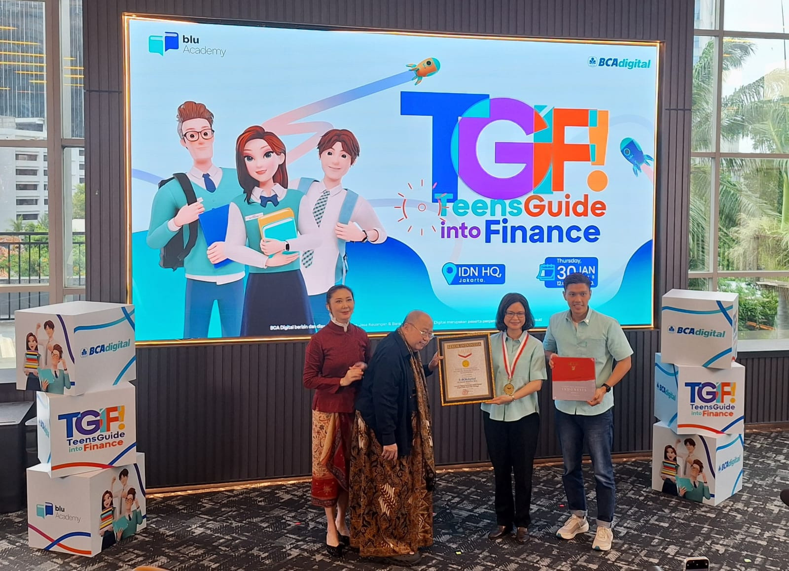 Bukti Inovasi BCA Digital, bluAccount for Teens Catat Rekor MURI