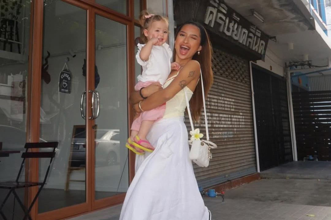 Tak Sembunyikan Hamil di Luar Nikah, Ini Alasan Jennifer Coppen